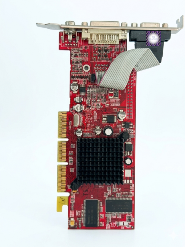 grafica-oem.png ATI Rage XL PCI OEM